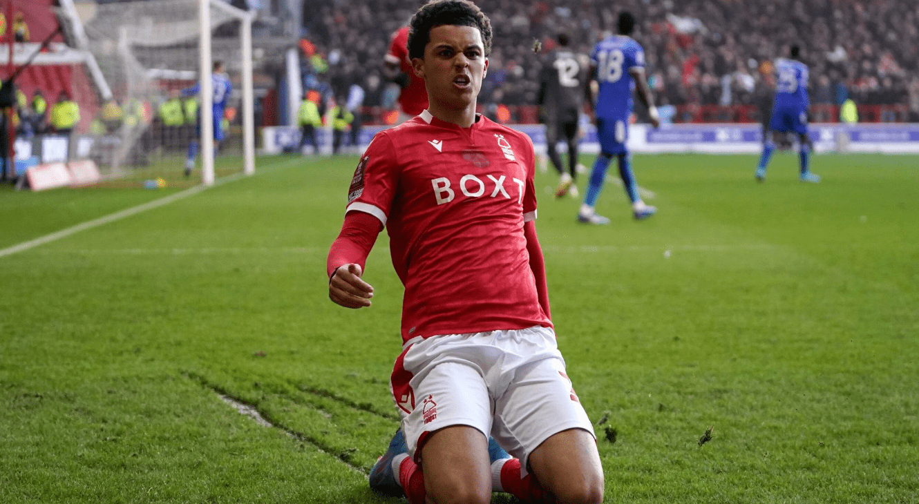 转会期河床调整名单以备足总杯，豪取连胜环节打磨，更衣室稳定，纪律约束更严格的简单介绍