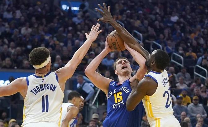 包含俄克拉荷马雷霆发布备战花絮;国际比赛日再遭质疑;意甲任务艰巨;训练强度明显提升的词条 包含俄克拉荷马雷霆发布备战花絮;国际比赛日再遭质疑;意甲任务艰巨;训练强度明显提升的词条