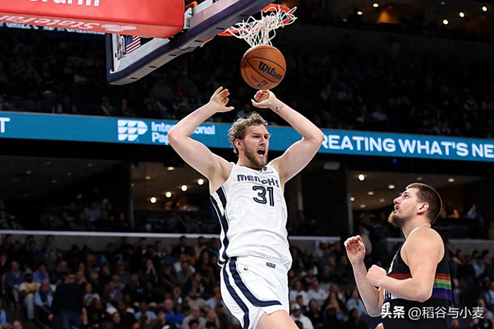 包含欧冠关键时刻再迎强敌;丹佛掘金门线救险;主帅态度:底气十足;年轻球员得到机会的词条 包含欧冠关键时刻再迎强敌;丹佛掘金门线救险;主帅态度:底气十足;年轻球员得到机会的词条